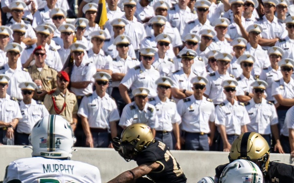 Army Black Knights Battle USF Bulls at Michie Stadium