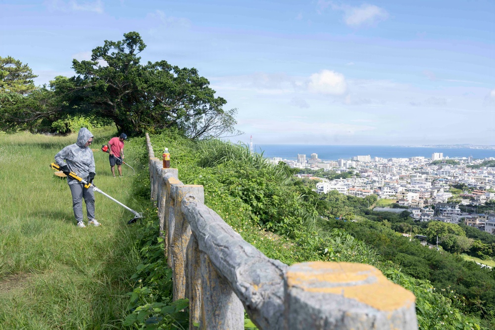 Newly selected Chief Petty Officers clean up Hacksaw Ridge