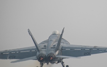 Abraham Lincoln Conducts Flight Operations