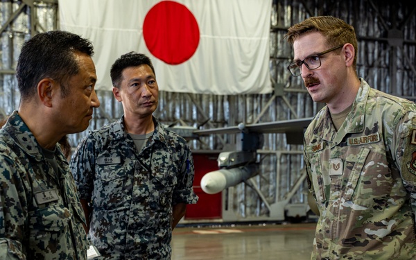 3rd Air Wing commander visits 35th Fighter Wing mission areas