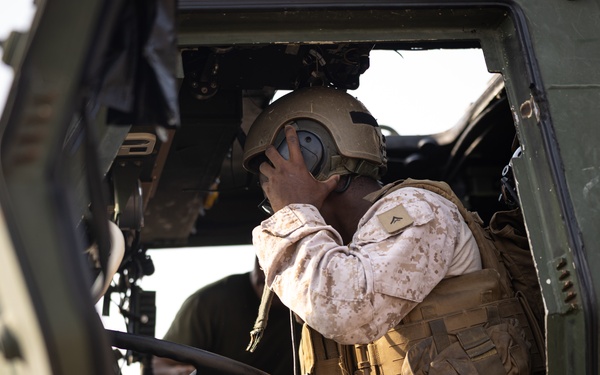 U.S. Marine Conduct a HIRAIN Class in the CENTCOM AOR