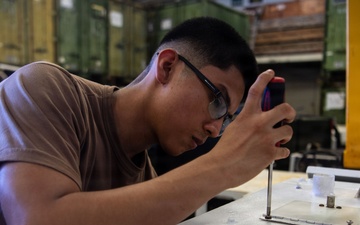 USS Boxer Sailors Conduct Routine Maintenance