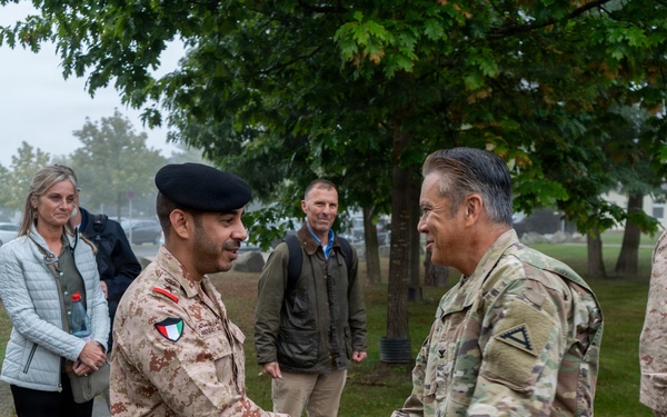 Kuwait Land Forces Leaders Visit 7ATC