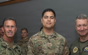 CJCS, SEAC visit RAF Lakenheath
