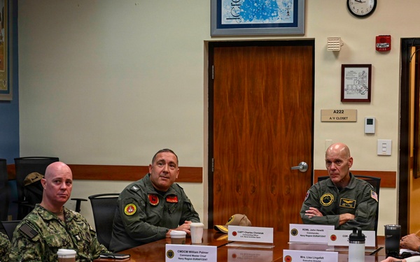 Navy Region EURAFCENT Rear Adm. John Hewitt visits NAVSTA Rota