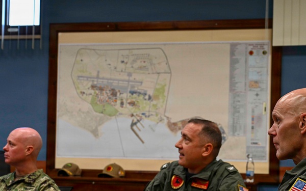 Navy Region EURAFCENT Rear Adm. John Hewitt visits NAVSTA Rota