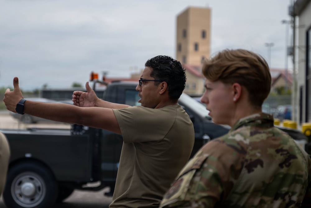 Vehicle Familiarization strengthens 94 CES Airmen