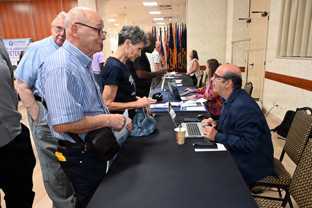 USAG Italy Hosts Retiree Appreciation Ceremony