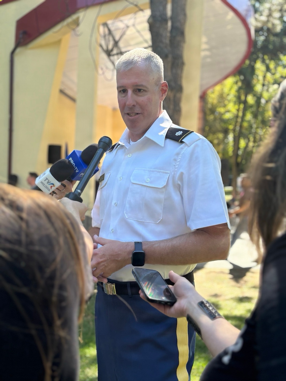 USAREUR-AF Band and Chorus Strengthens U.S.-Moldovan Partnership Through Music