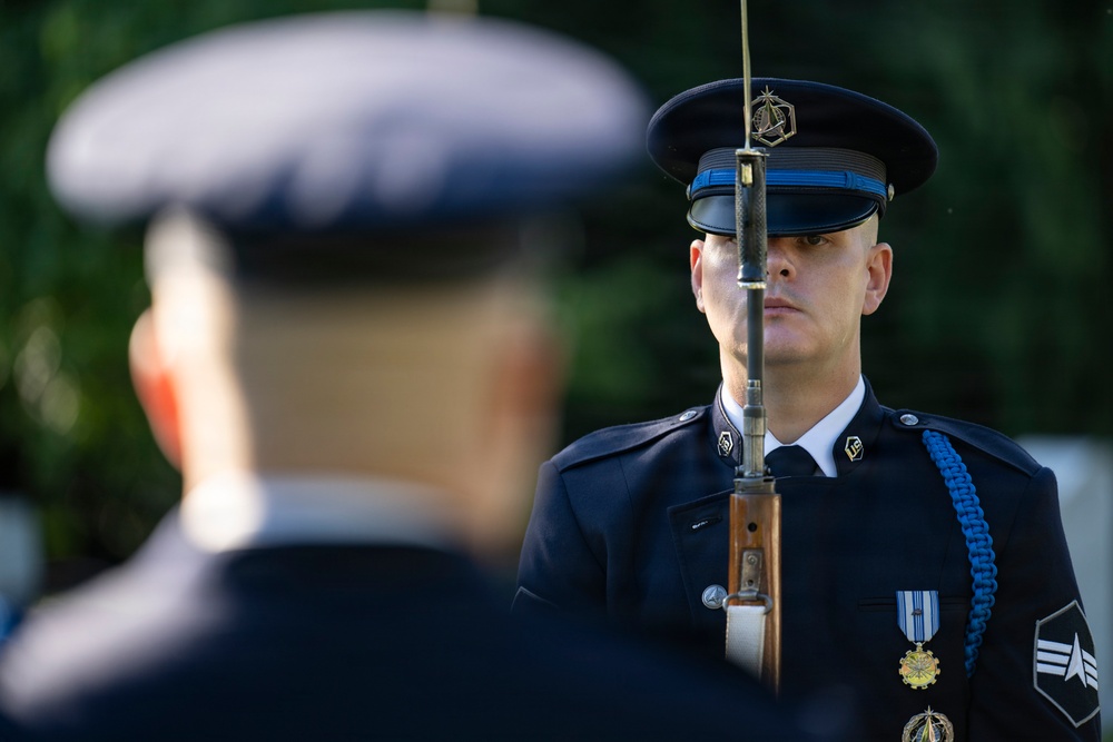 An Armed Forces Full Honors Wreath-Laying Ceremony is Held to Commemorate the 169th Birthday of President William H. Taft