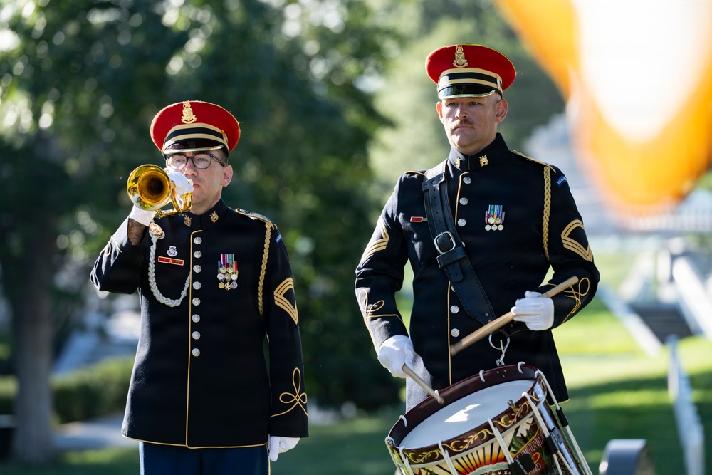 An Armed Forces Full Honors Wreath-Laying Ceremony is Held to Commemorate the 169th Birthday of President William H. Taft