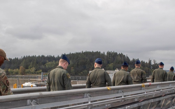 USAF Missileers tour USS Henry M. Jackson (SSBN 730)