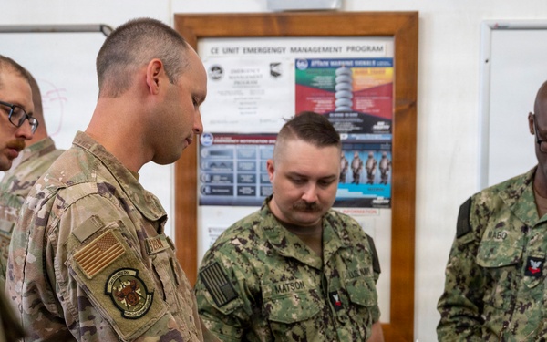934th Civil Engineer Squadron trains with U.S. Navy reservist