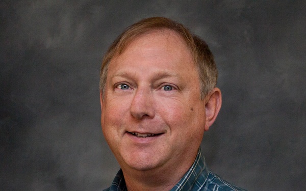 Corps of Engineers selects St. Paul, Minnesota, resident for national award