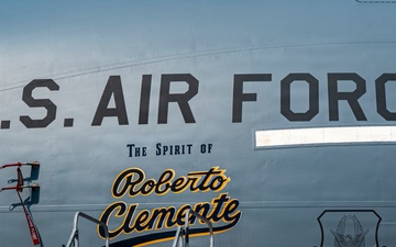 The Spirit of Roberto Clemente: 911th AW honors “The Great One”