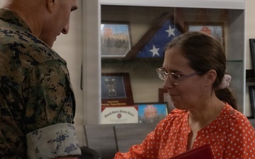 8th Marine Corps District Patricia Ramirez and Gunnery Sgt. Brooke Walshak Award Ceremony