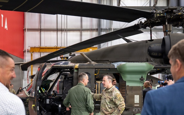 Croatian Deputy Prime Minister, Defence Minister visits Alabama, receives Army FMS update