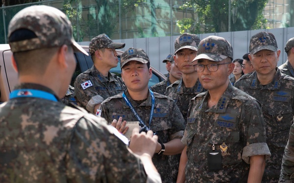ROK 1st ADA commander visits assets at Osan