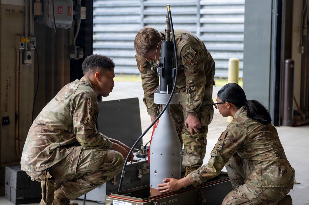 Wild Weasel Walkthrough: 35th Munitions Squadron
