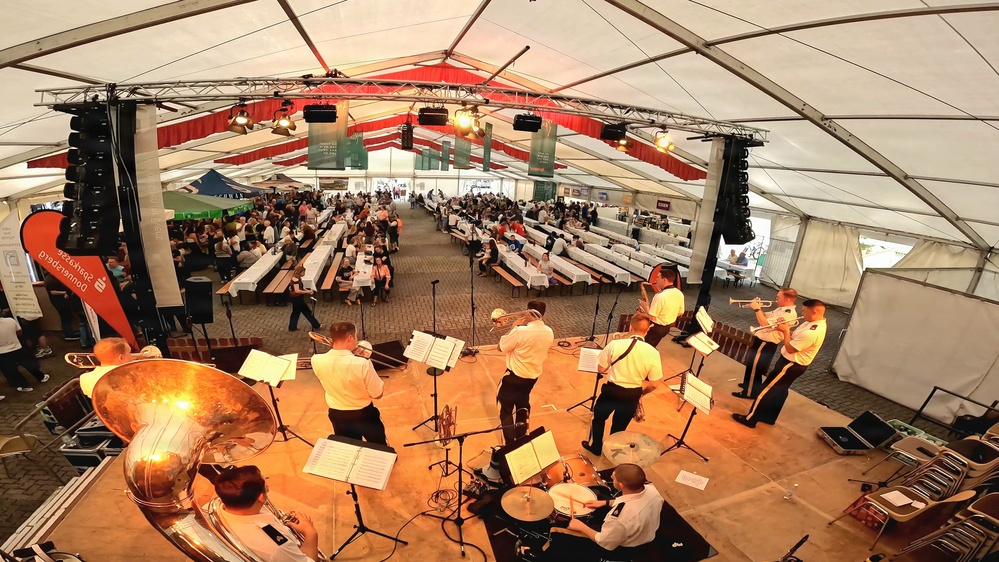 USAREUR-AF Band’s Rhine River Ramblers Perform at Nordpfälzer Herbstfest