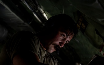 KC135 supports F35 operations in CENTCOM AOR