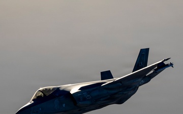 KC135 supports F35 operations in CENTCOM AOR