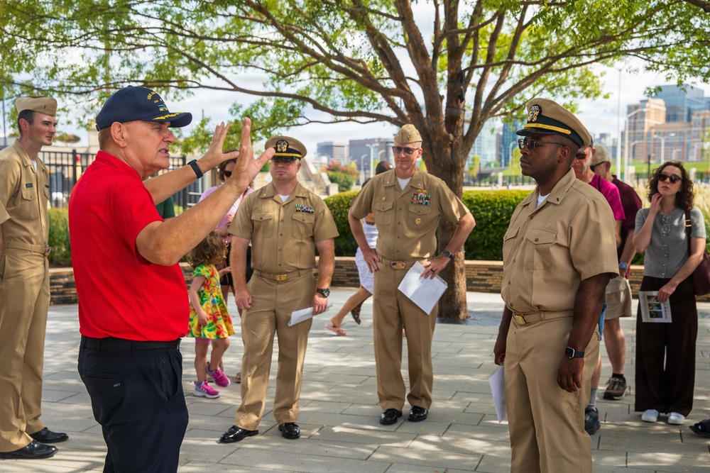 USS Arlington (LPD 24) Namesake Visit