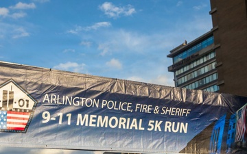 USS Arlington (LPD 24) Namesake Visit