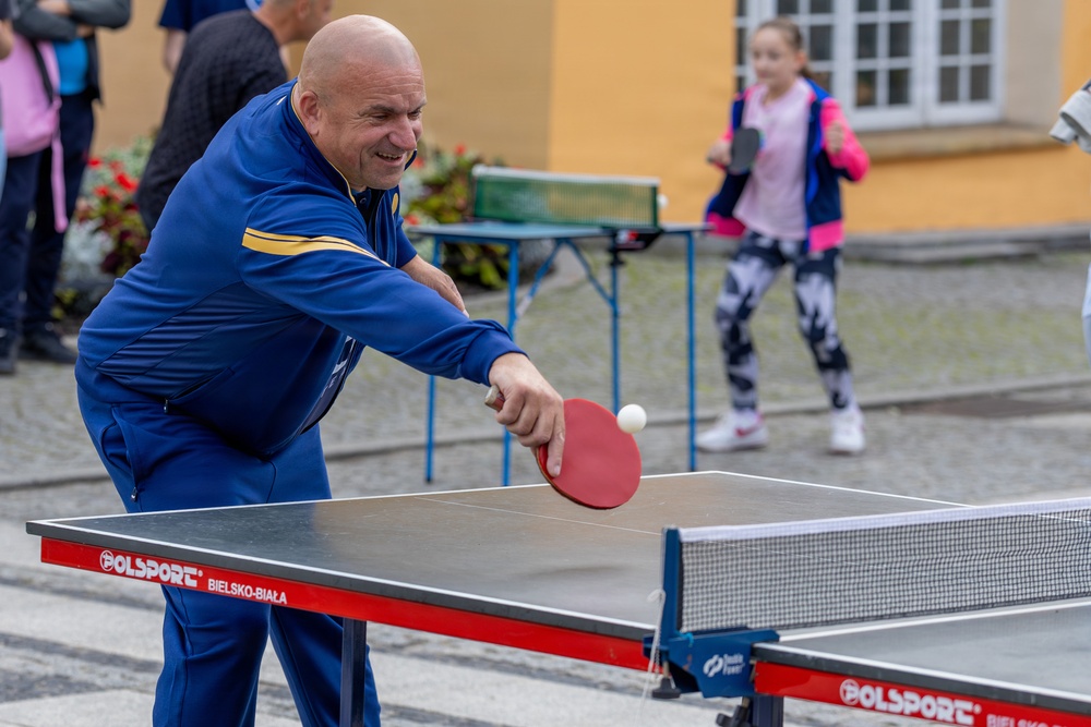 1ID Band Energizes Bolesławiec