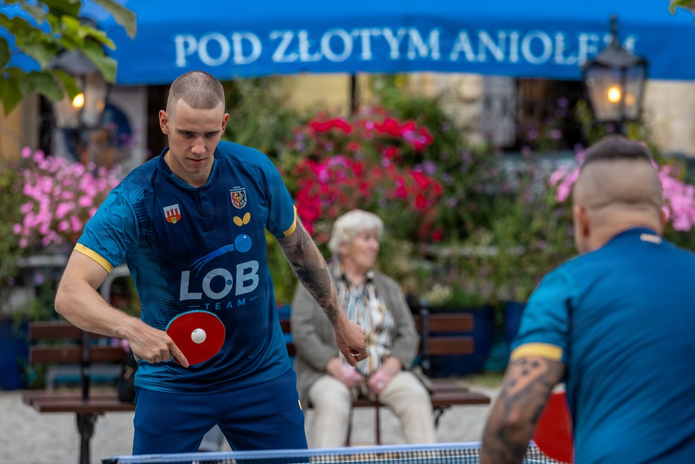 1ID Band Energizes Bolesławiec