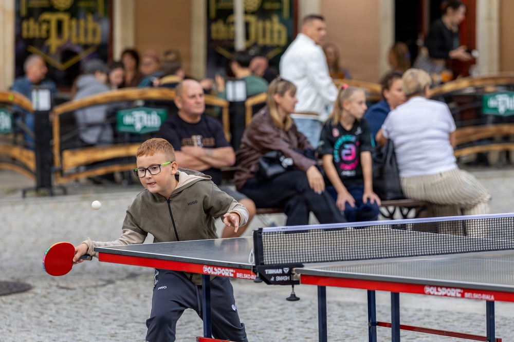 1ID Band Energizes Bolesławiec