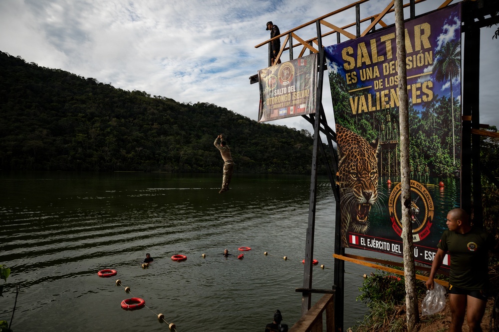 U.S., Peruvian, and Chilean Soldiers take the "Jaguar Leap" at SV26