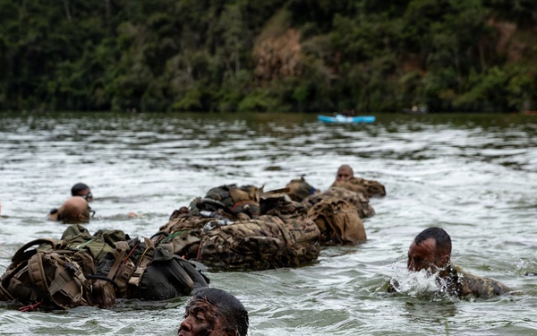 Multinational Forces Conduct Waterborne Operations During Field Training Exercise at SV26