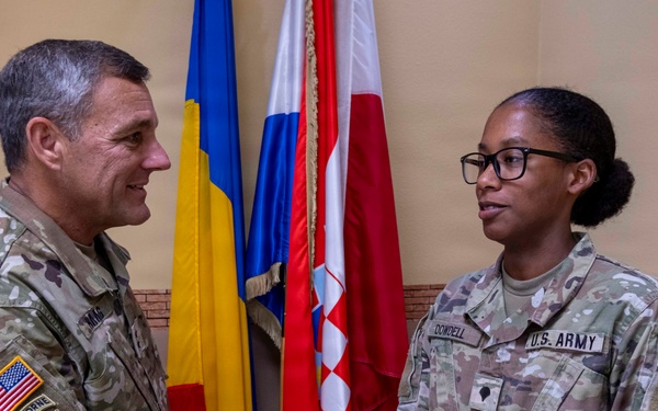 Florida Adjutant General visits Soldiers in Kosovo