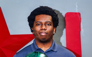 Striking Success: Leatherneck Lanes employee named NAF Civilian of the Quarter