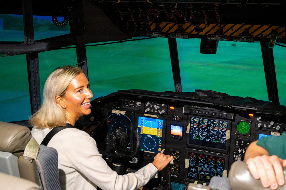 Missouri Rep. Sam Graves staff delegates tour the 139th Airlift Wing