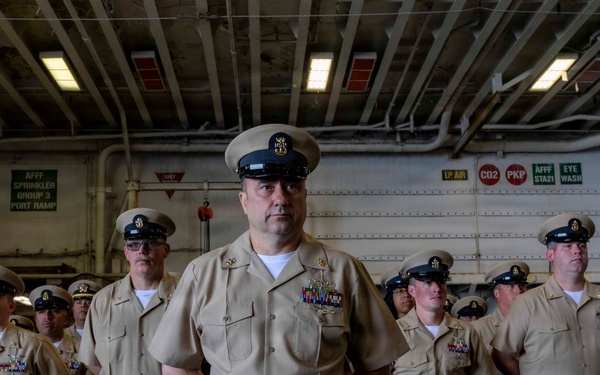 Kearsarge Conducts Chuef Pinning
