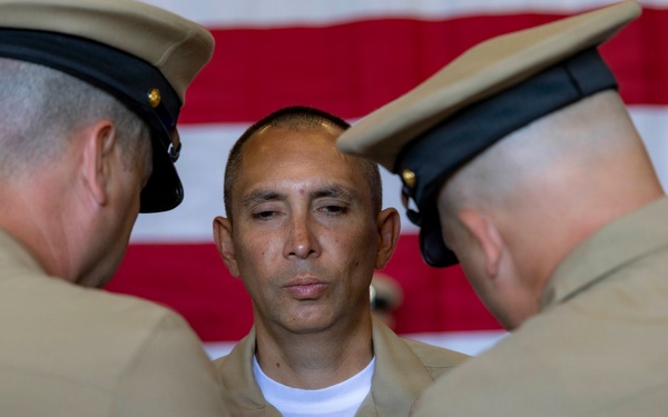 Kearsarge Conducts Chuef Pinning