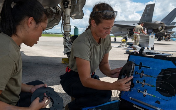 Precision on the line: Maintainers and loaders enable WSEP readiness