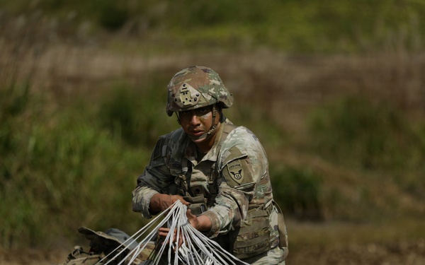 US and Japan Jump into Action for Orient Shield
