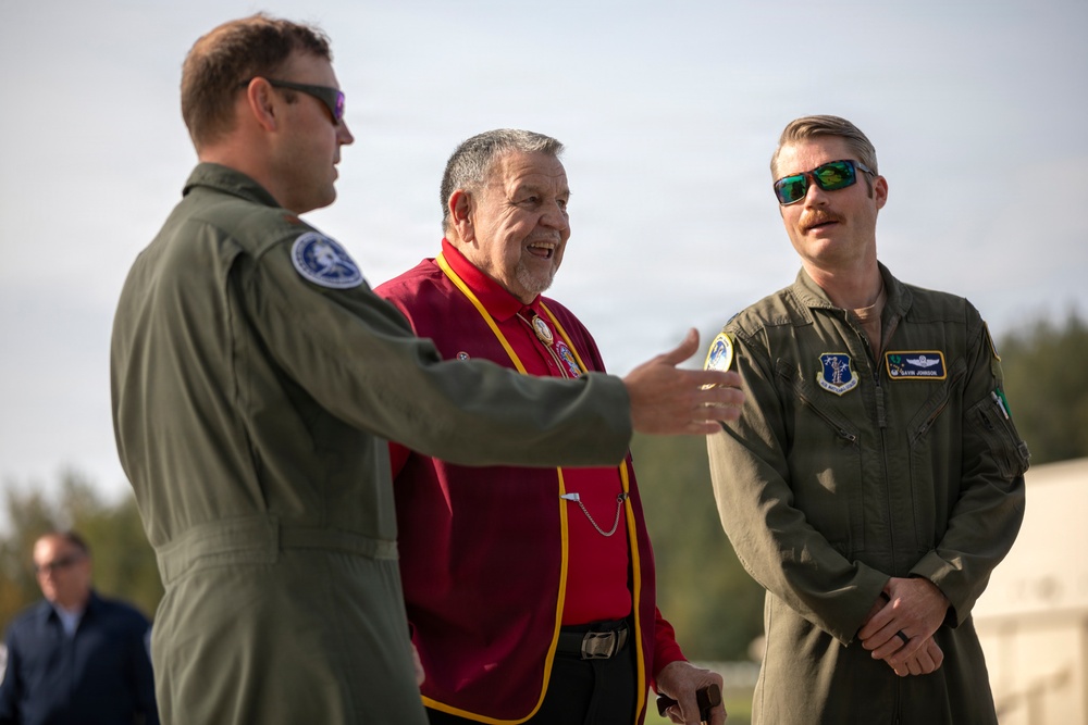 The Alaska Air National Guard’s 176th Wing hosts former Vietnam War POW Bill Robinson