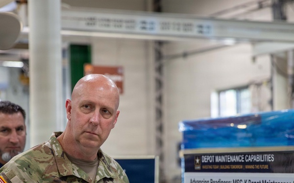 Army Contracting Command Commander Gains Insight Into MSC K’s Additive Manufacturing Mission