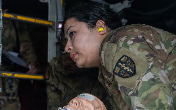 Army Reserve patient insertion team amplifies readiness, interoperability during UC26