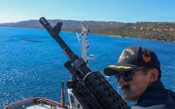 USS Oscar Austin departs NSA Souda Bay