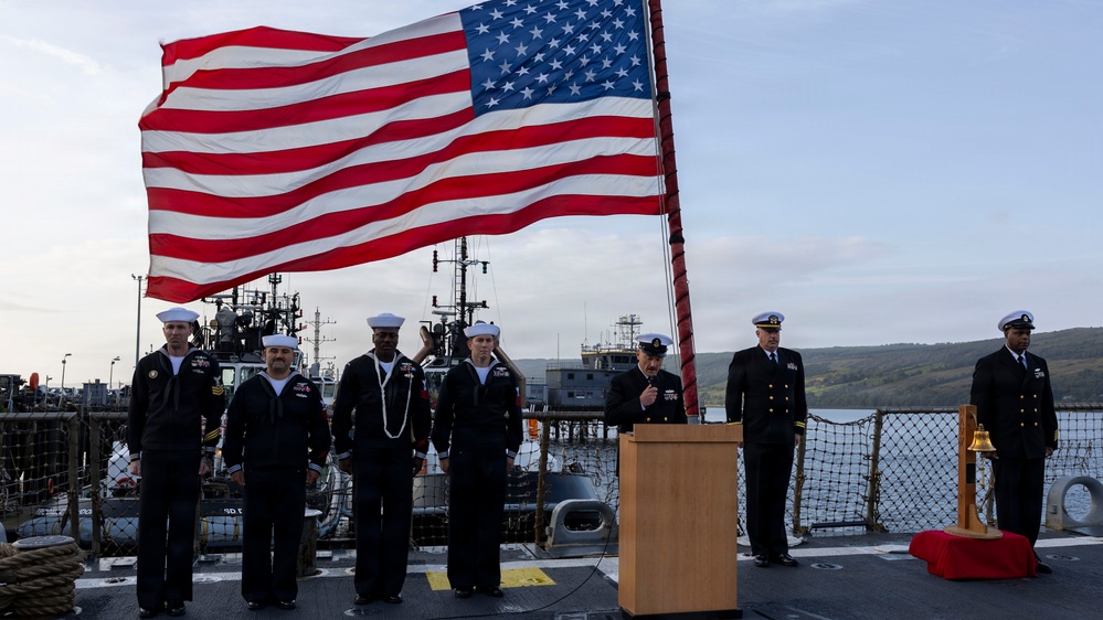 9/11 Memorial Service aboard DDG 117