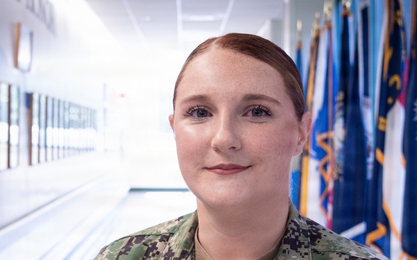 ‘Her Training Kicked In’ - NMRTC Cherry Point Sailor Improvises Tourniquet, Renders Lifesaving Care on the Side of a Dark Highway