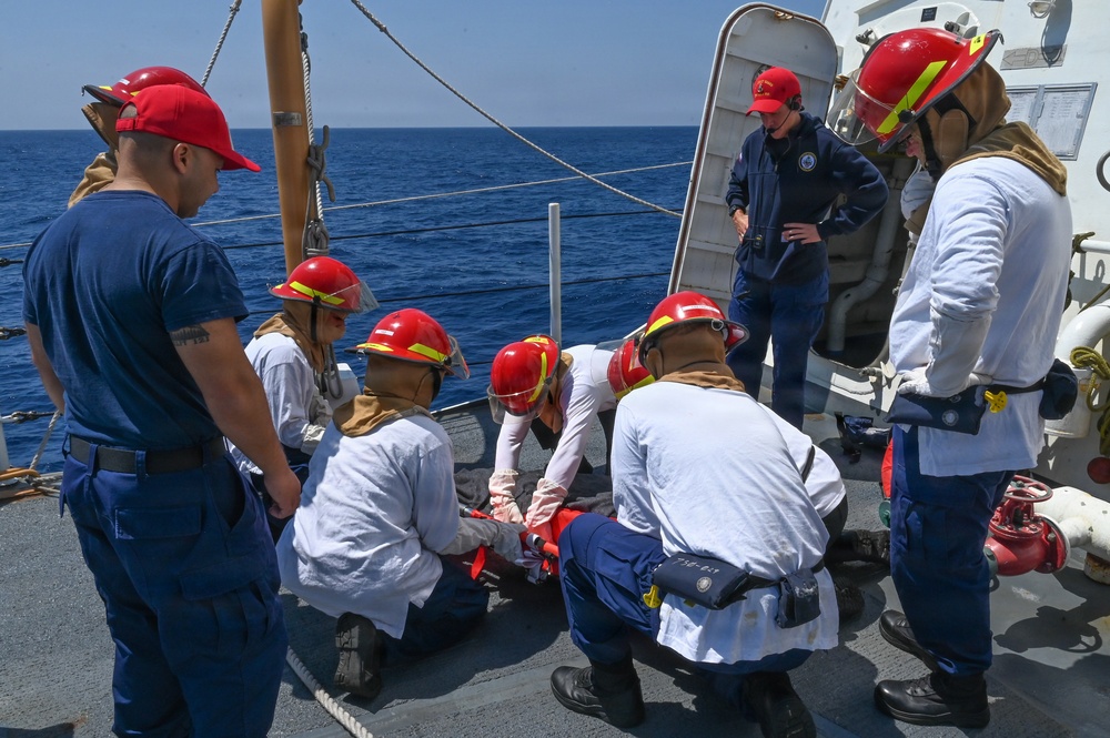 DVIDS - Images - USCGC Bertholf Conducts Man-overboard Procedure ...