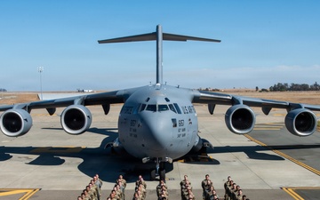 860th AMXS group photo