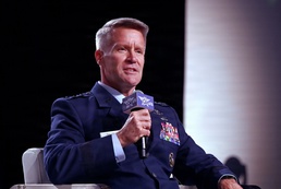 COMAMC emphasizes air mobility’s role in ‘Flying and Fixing to Fight and Win’ at AFA 2026