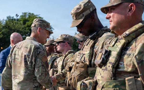 U.S. Army Senior Leaders Visit JTF-DC